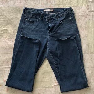 Athleta dark wash skinny Jean